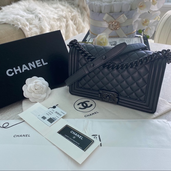 Chanel So Black Boy Bag sz Medium - Picture 3 of 15